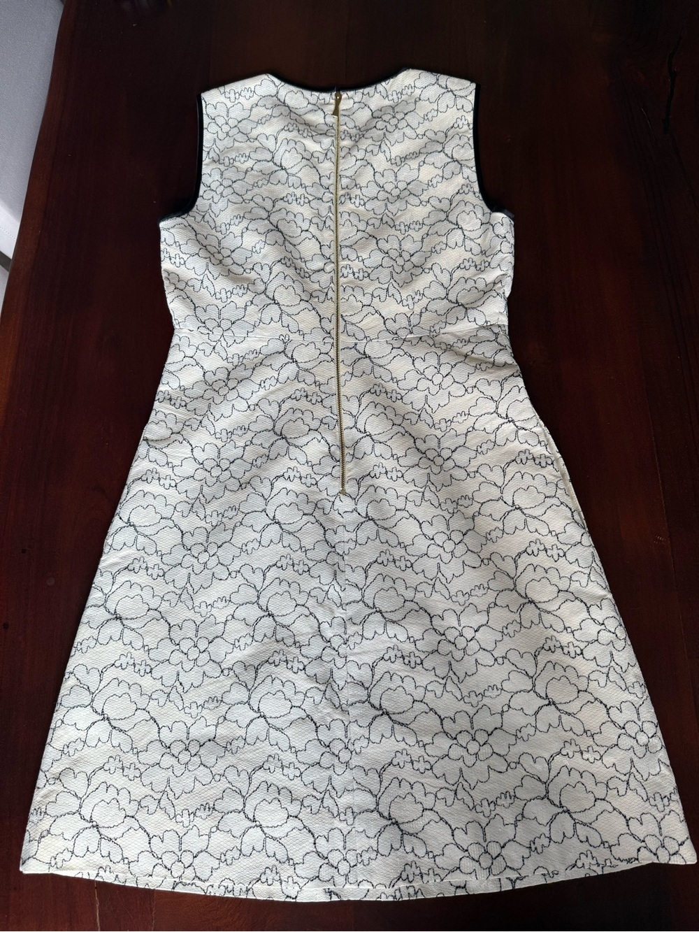 Kate Spade Sleeveless White and Black Floral Lace A-Line Dress - Picture 8 of 11